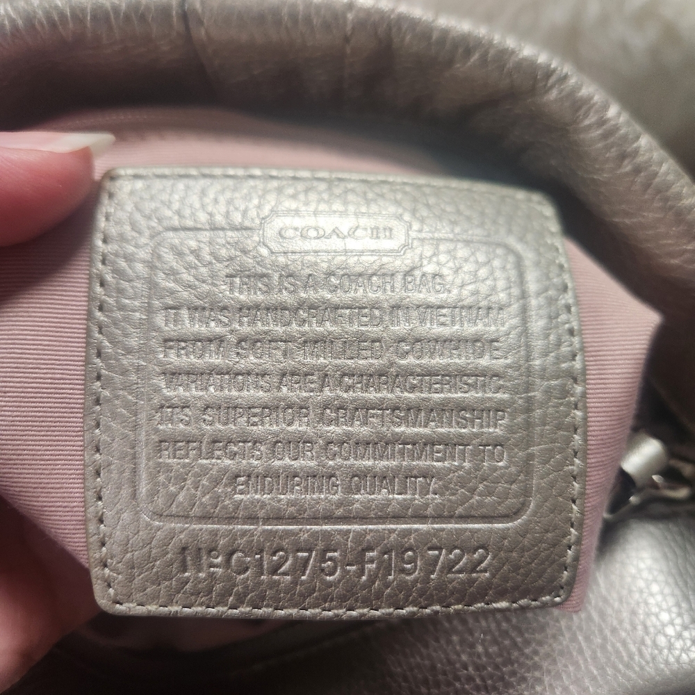 Coach Chain Duffle Crossbody Metallic Silver Pebbled Leather - Picture 8 of 14